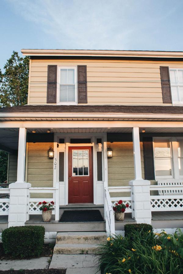 Country Squire Inn And Suites New Holland Exteriér fotografie