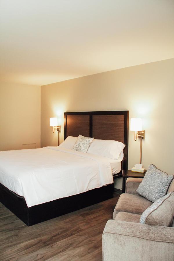 Country Squire Inn And Suites New Holland Exteriér fotografie
