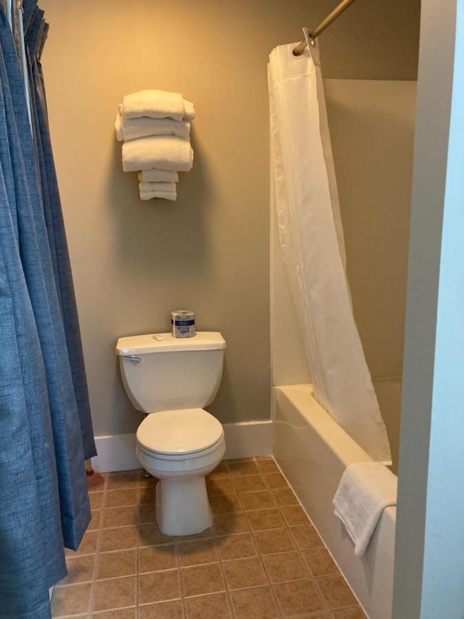 Country Squire Inn And Suites New Holland Exteriér fotografie