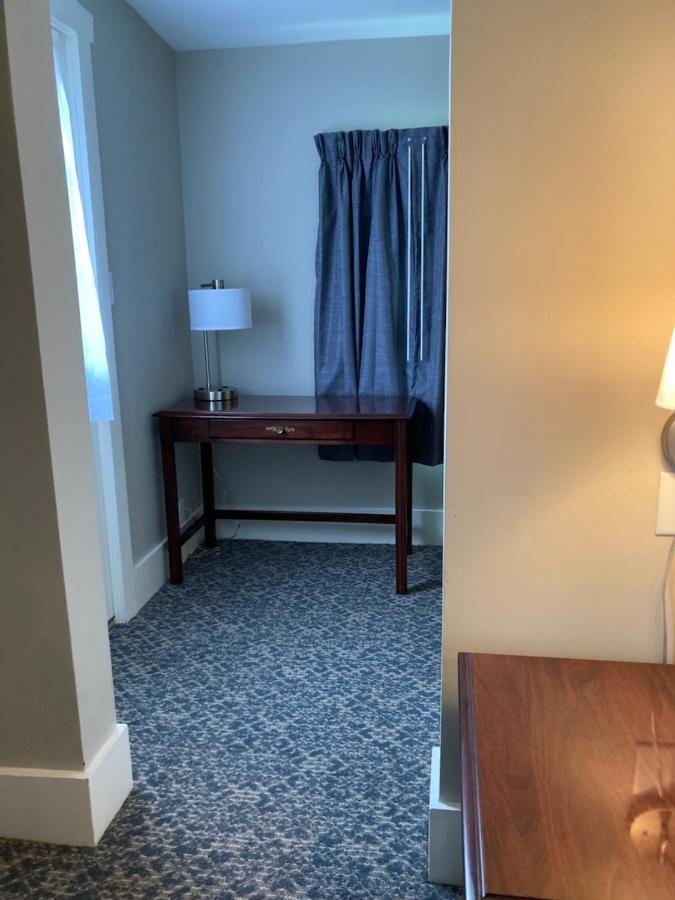 Country Squire Inn And Suites New Holland Exteriér fotografie