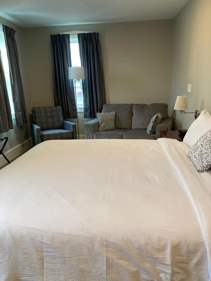 Country Squire Inn And Suites New Holland Exteriér fotografie